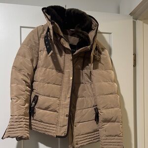 Zara Beige Puffer Jacket with Fur Trim